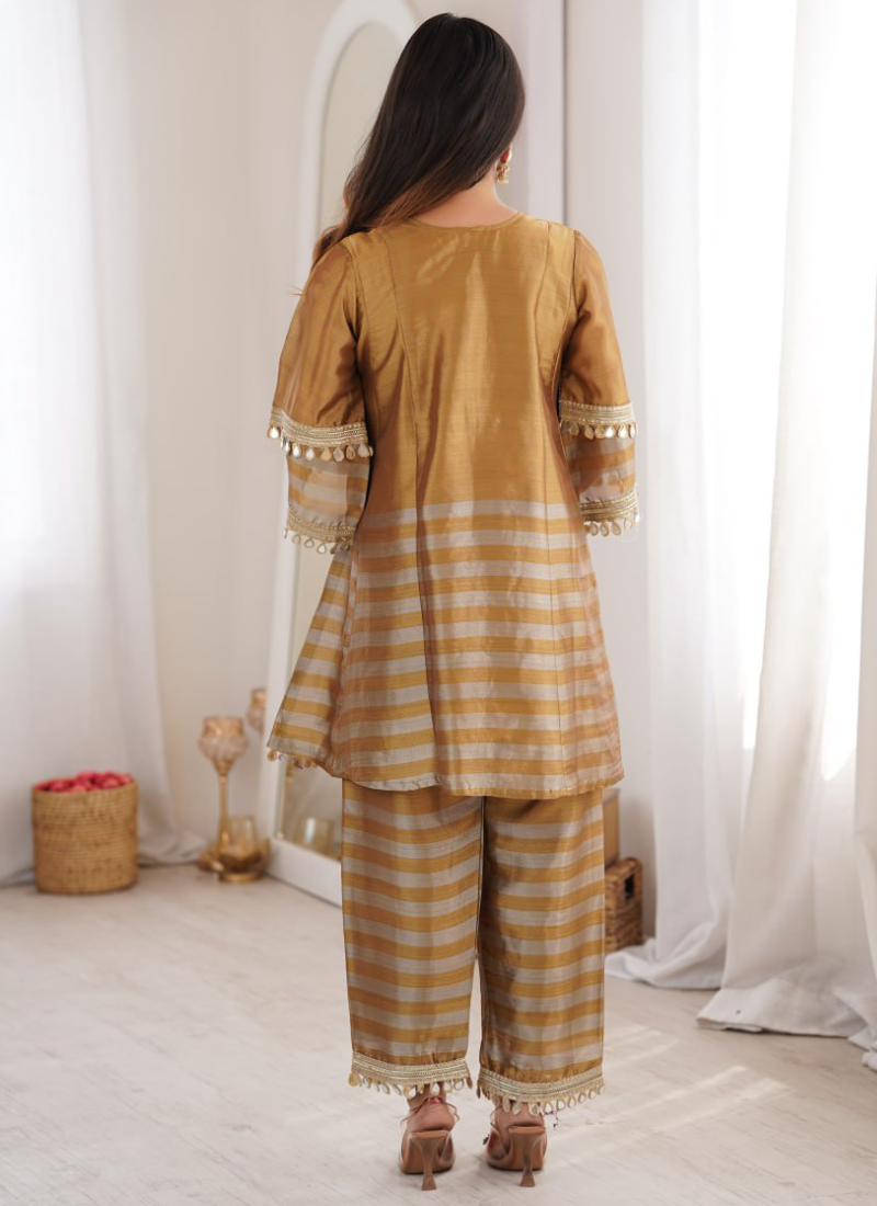Real Mirror Work Two Shaded Kurta Set With Batwa Potli