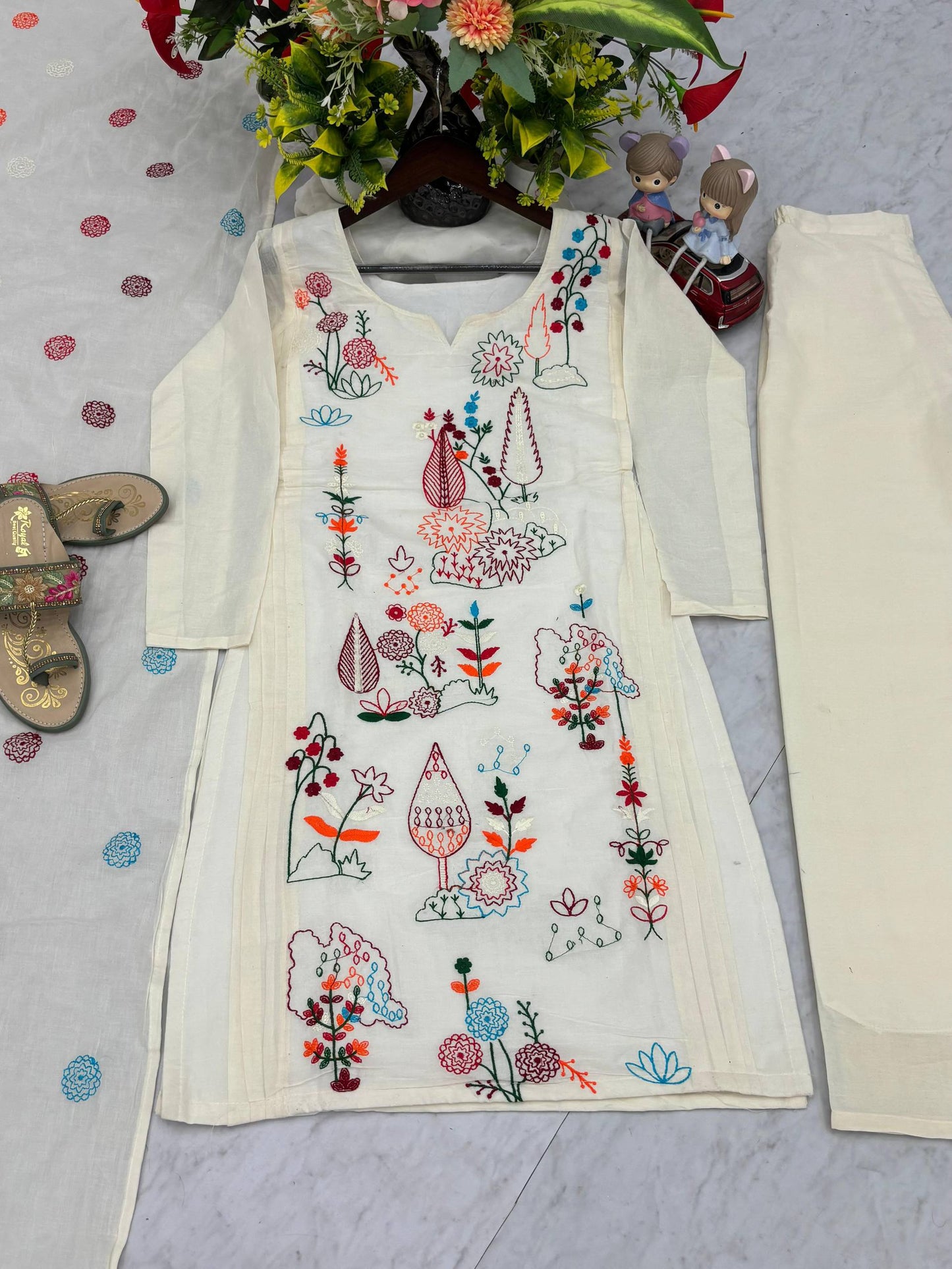 White Embroidered Party Wear Kurti Pant Pair