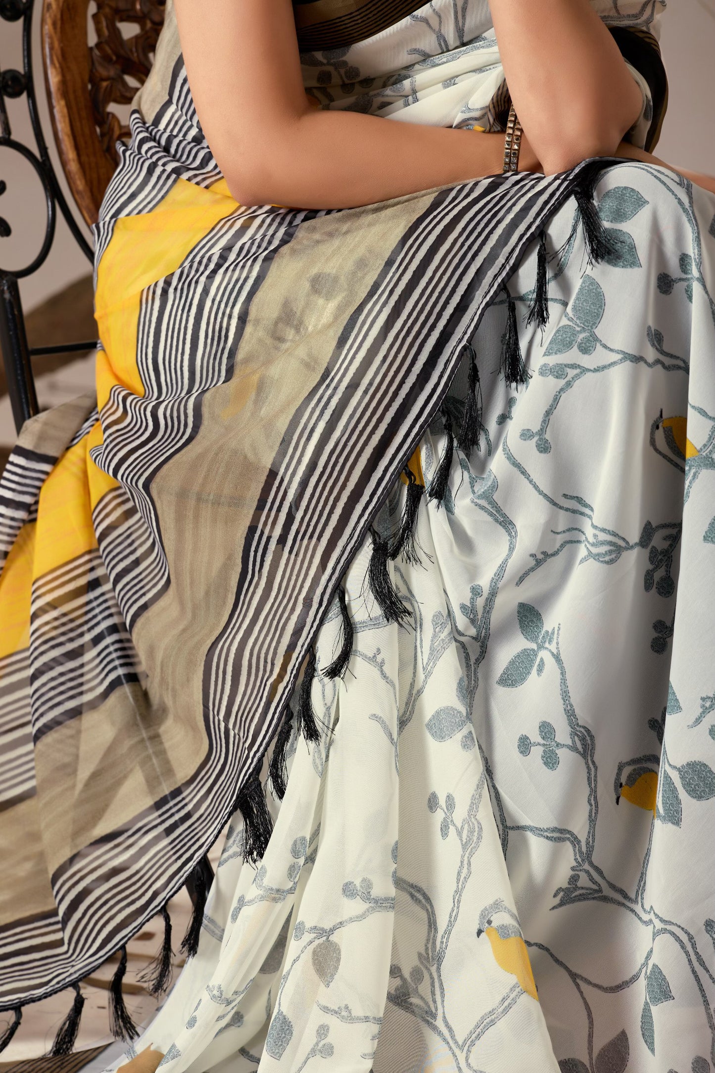 Soft Georgette Lightweight Saree with Delicate Cream Base