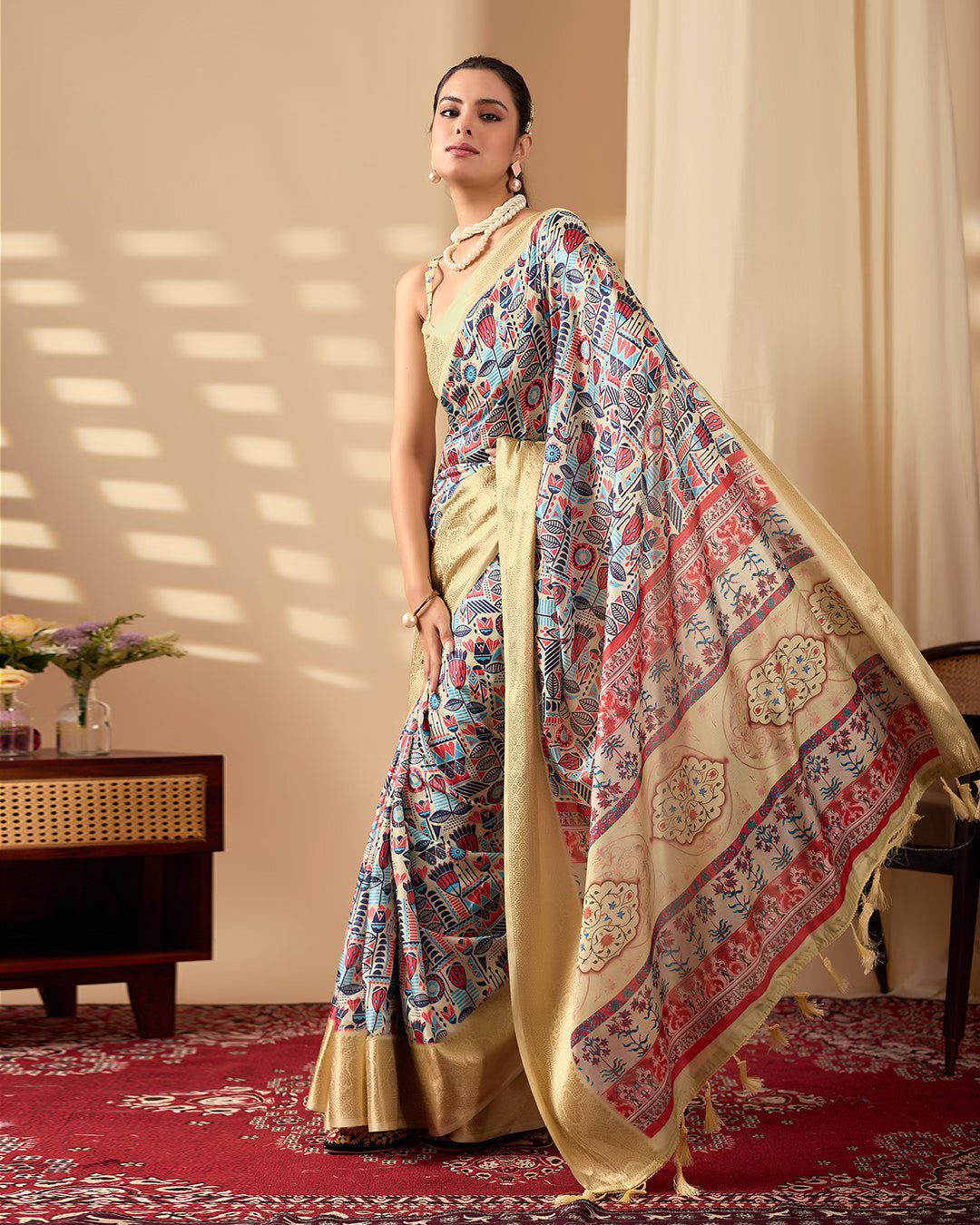 Exquisite Soft Lichi Silk Saree Enriched With Golden Zari Border