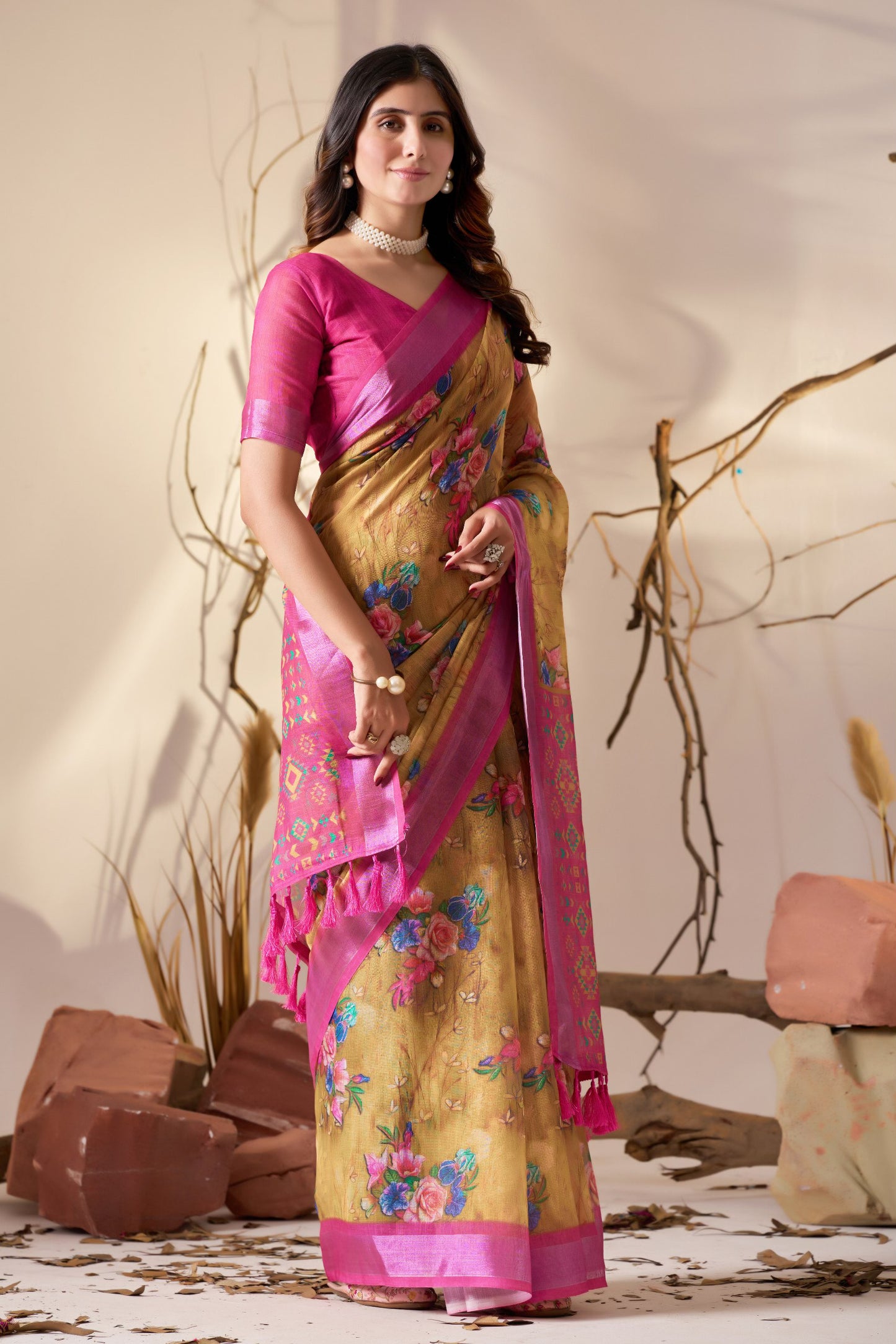 Graceful Digital Floral Print & Rich Patola Inspired Premium Linen Cotton Saree