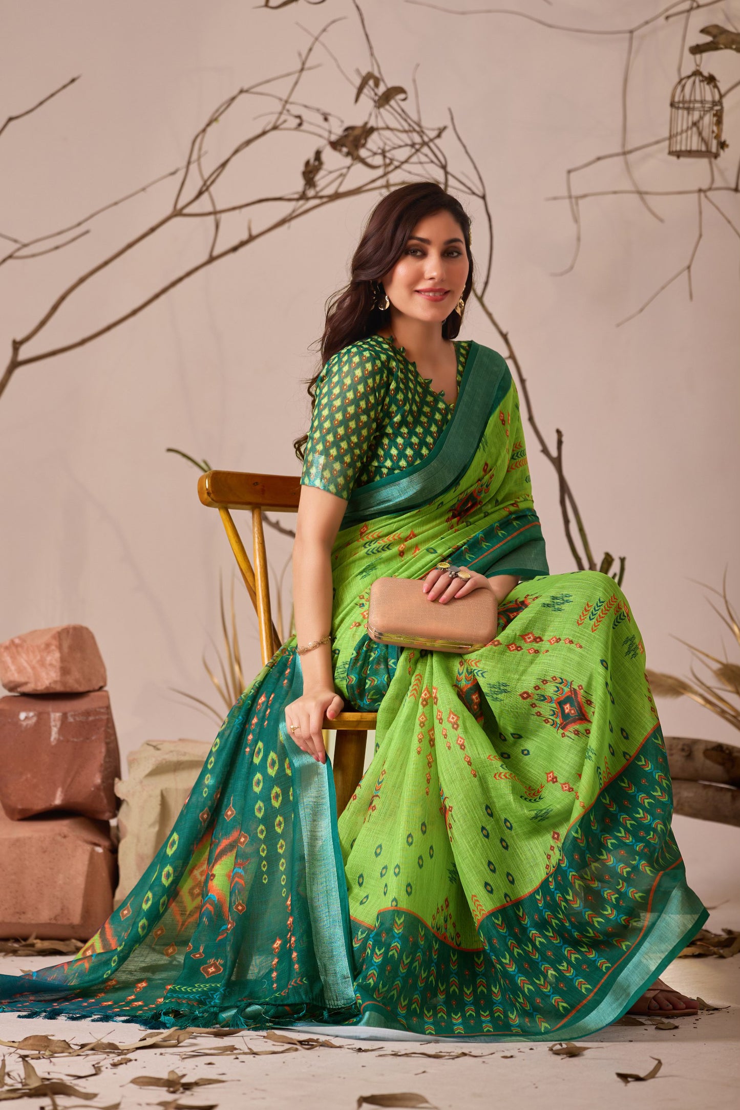 Elegant Digital Patola & Ikat Print Premium Linen Cotton Saree