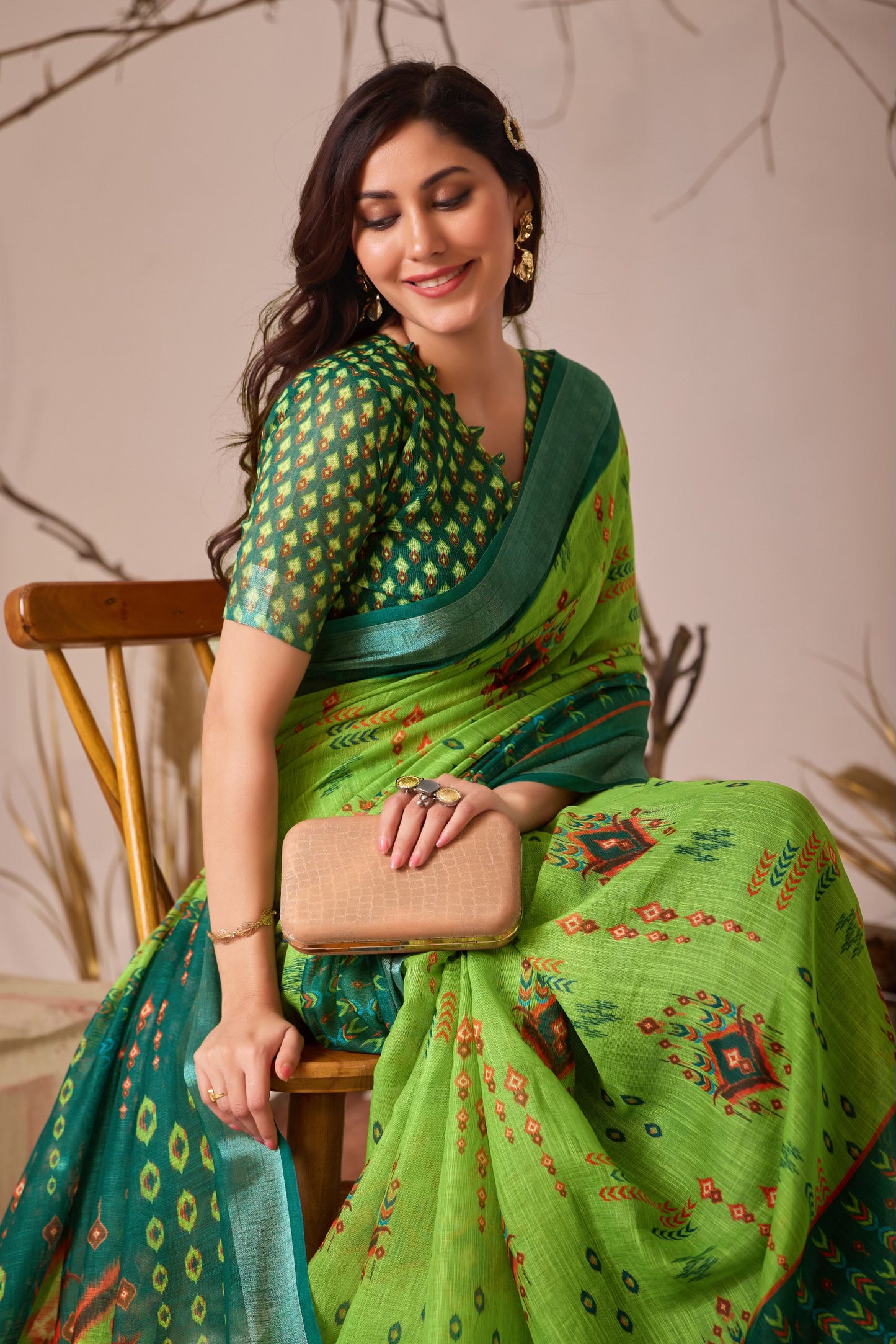 Elegant Digital Patola & Ikat Print Premium Linen Cotton Saree