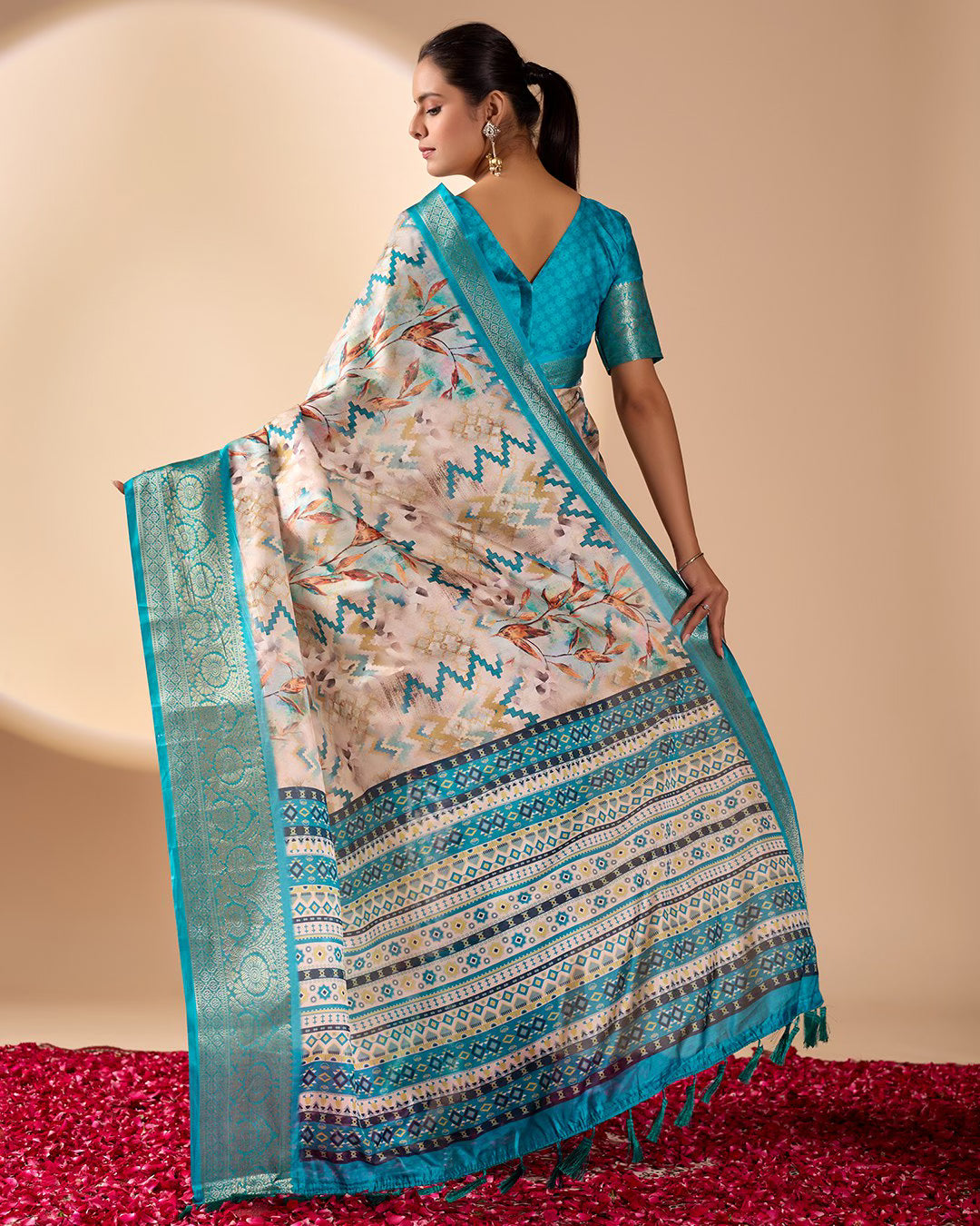 Rich Traditional Zari Woven Border Soft Lichi Silk Saree