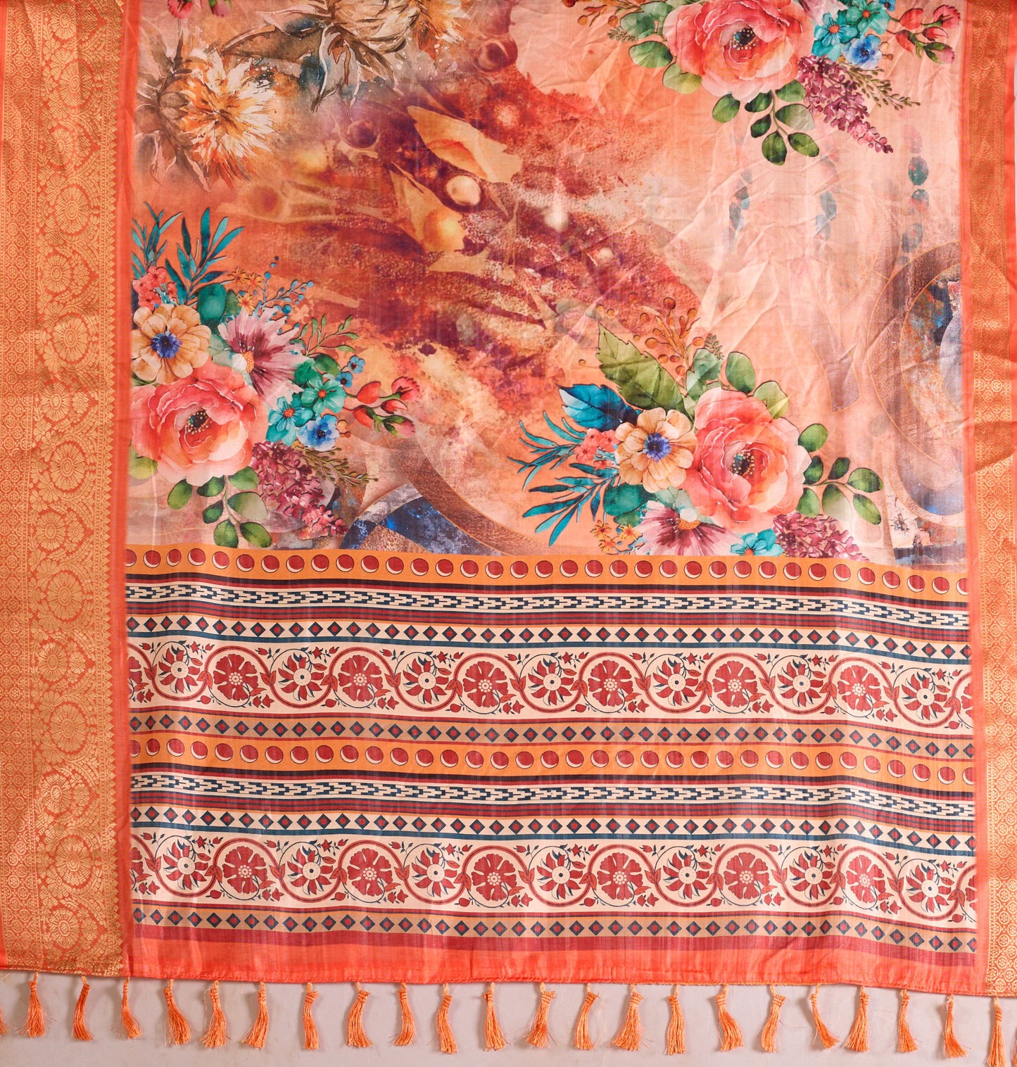 Soft Lichi Silk Saree Adorned With Elegant Floral Patterns
