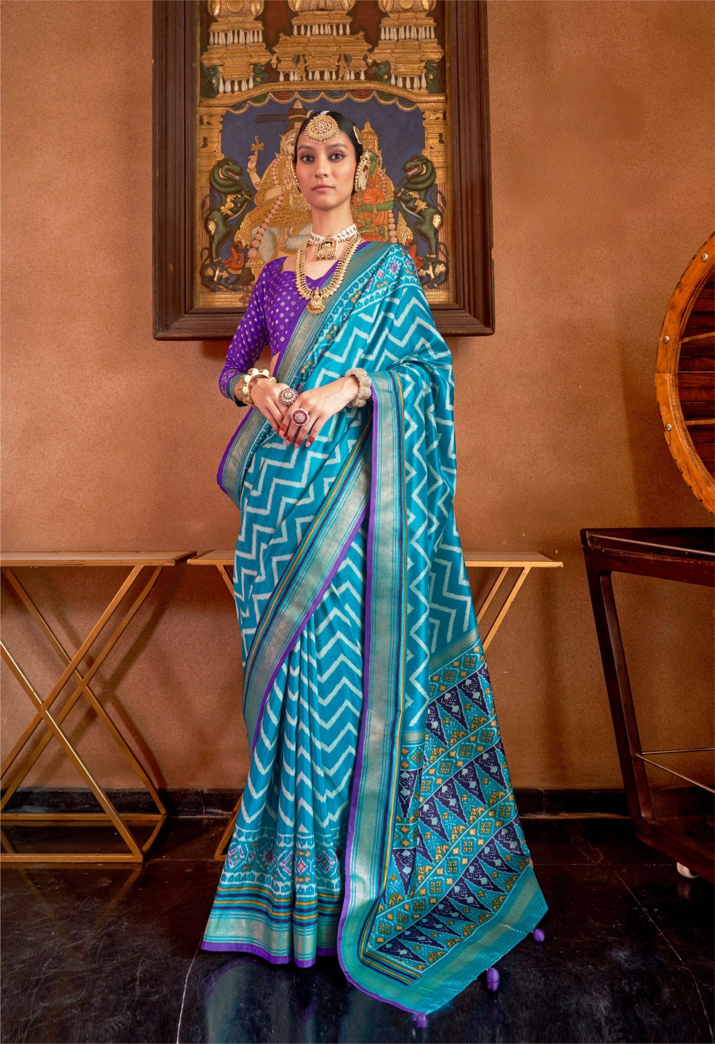 Gorgeous Festive Premium Patola Silk Saree with Contrast Blouse Piece