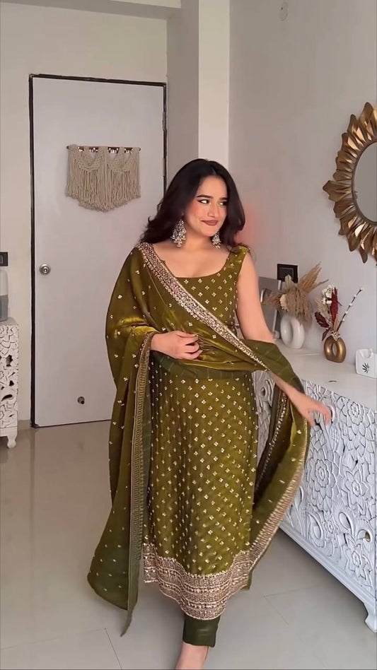 Mehndi Heavy Fendy Silk Thread and Sequence Work Top Pant Set with Dupatta