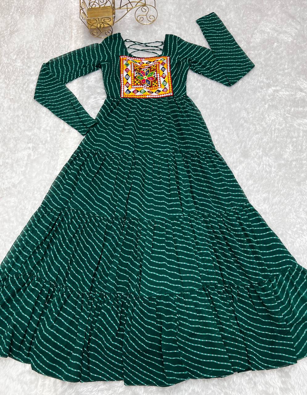 TIMELESS LAHERIYA ANARKALI – DESIGNER FULL FLAIR FOX GEORGETTE READY PIECE