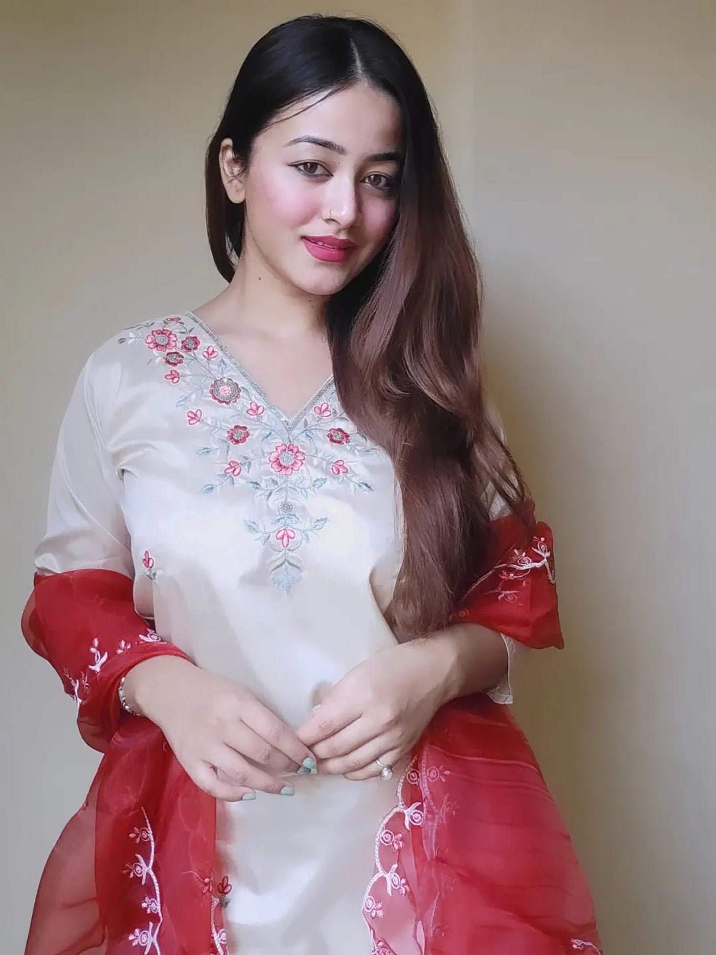 Wazir Beige Kurta Pant Dupatta Set Women Ethnic Party Wear Collection