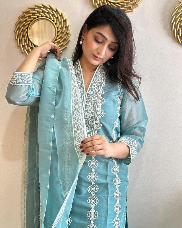 Sky blue vichitra silk embroidered work kurta pant dupatta set