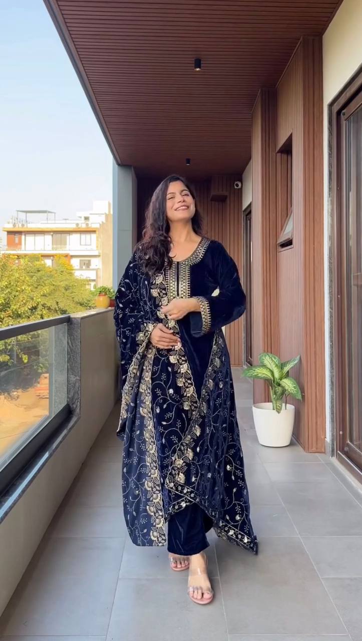 Premium Velvet Winter Wear 2025 Sequence Embroidered 3 Piece Pant Set