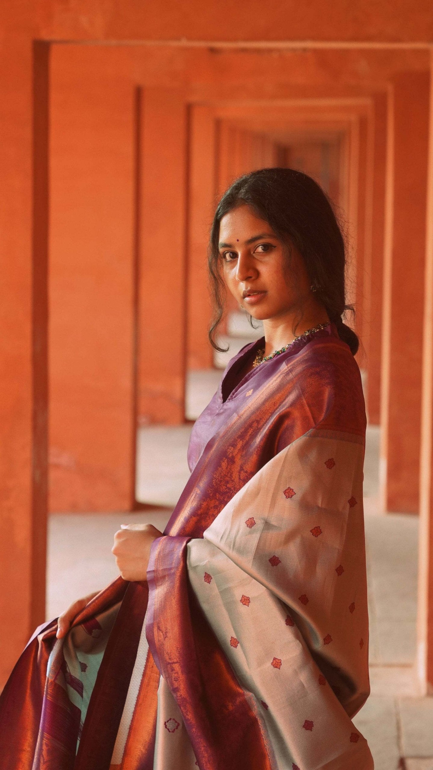 Women’s Ornet Jacquard Kurta Pant Dupatta Set Elegant Festive Wear