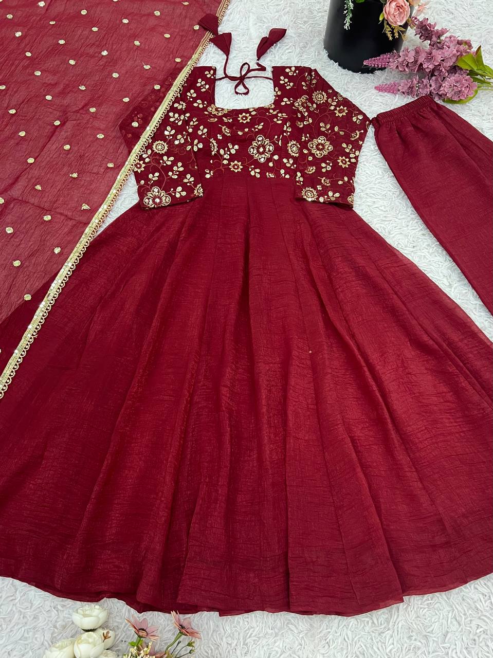 Red crunchy silk with lace border fully stitched & ready to wear