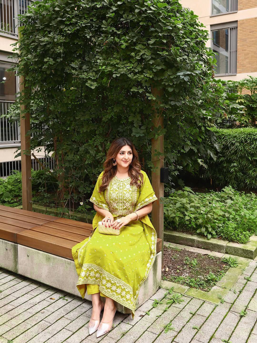 Lemon yellow faux georgette zari embroidery work kaftan and pant