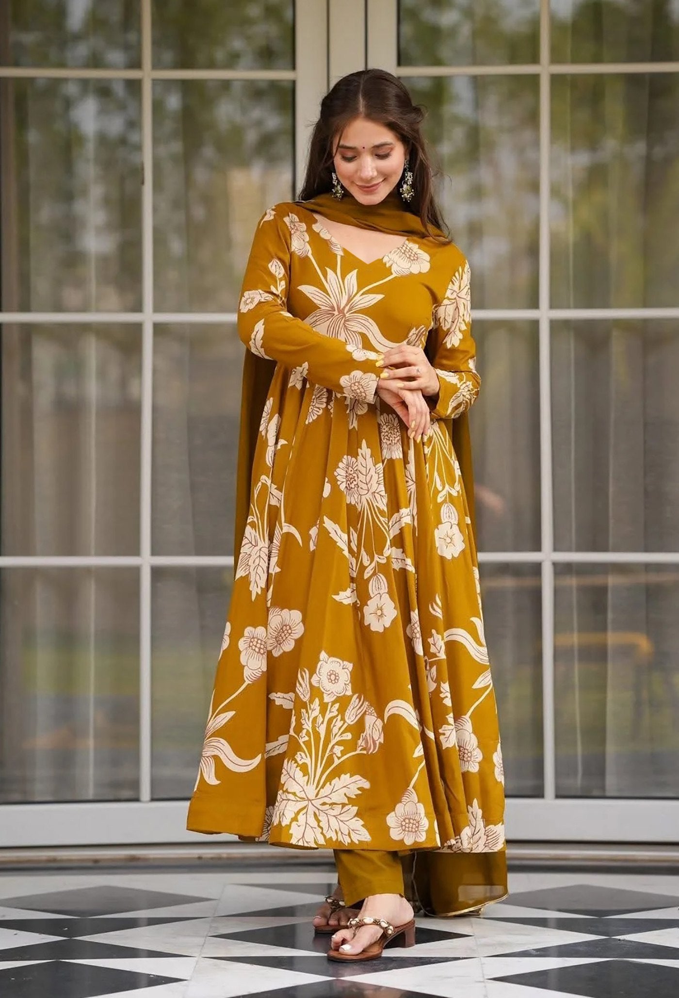 Yellow rayon slub printed women’s anarkali pent dupatta set