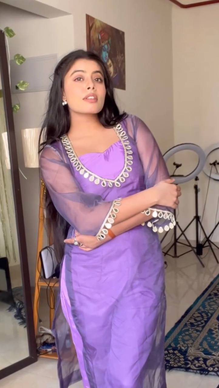 Light purple organza silk thread with mirror work top-pant and blouse set