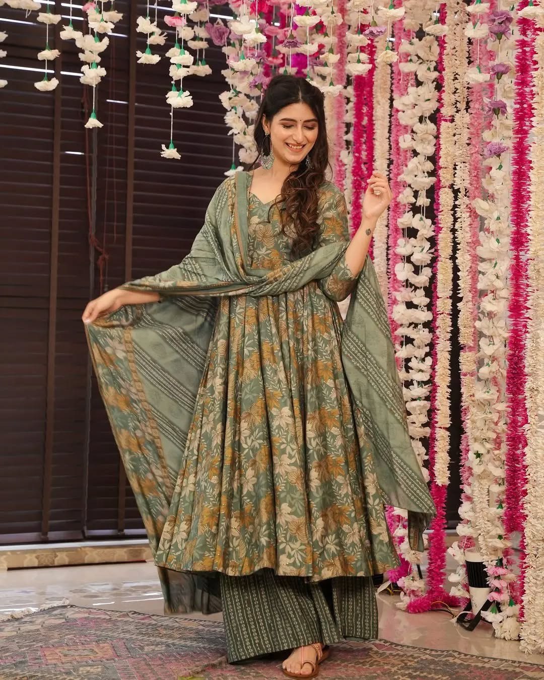 Multicolour rayon printed women’s anarkali pent dupatta set