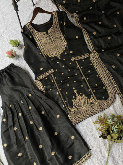 Black zimmy choo coding sequence embroidery top, sharara and dupatta set