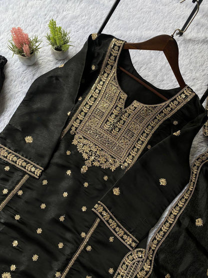 Black zimmy choo coding sequence embroidery top, sharara and dupatta set