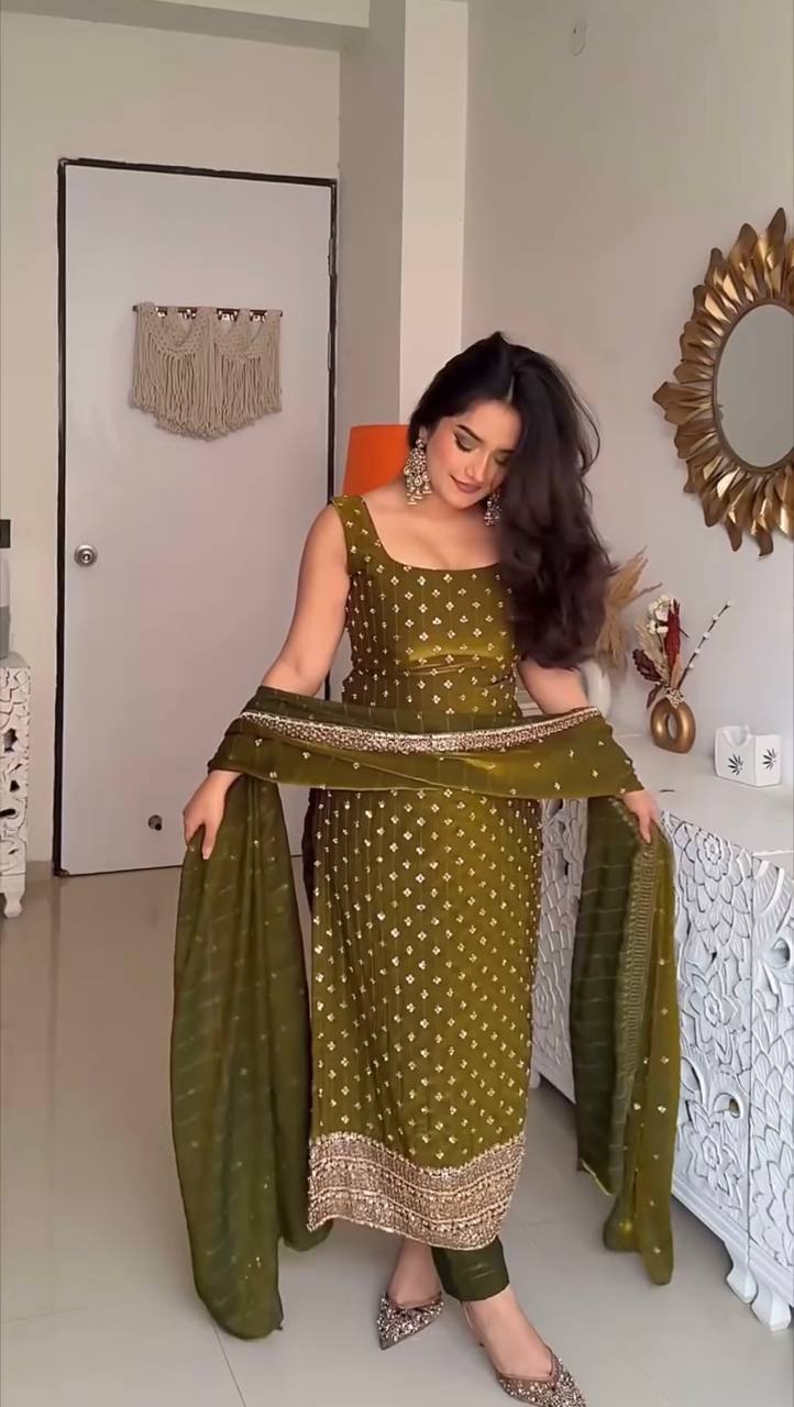 Mehndi Heavy Fendy Silk Thread and Sequence Work Top Pant Set with Dupatta