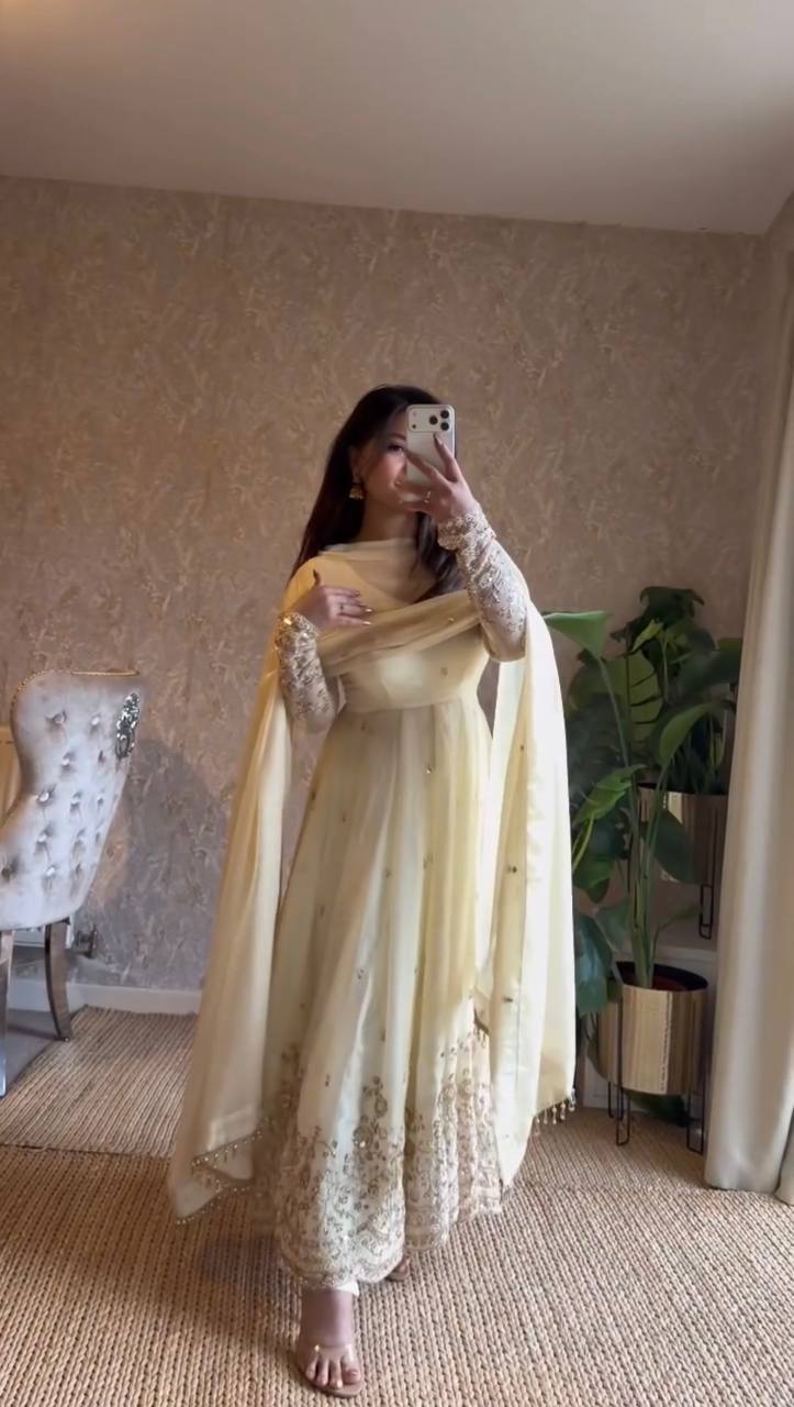 Ivory Cream Fendy Silk Thread and Sequence Work Anarkali Set
