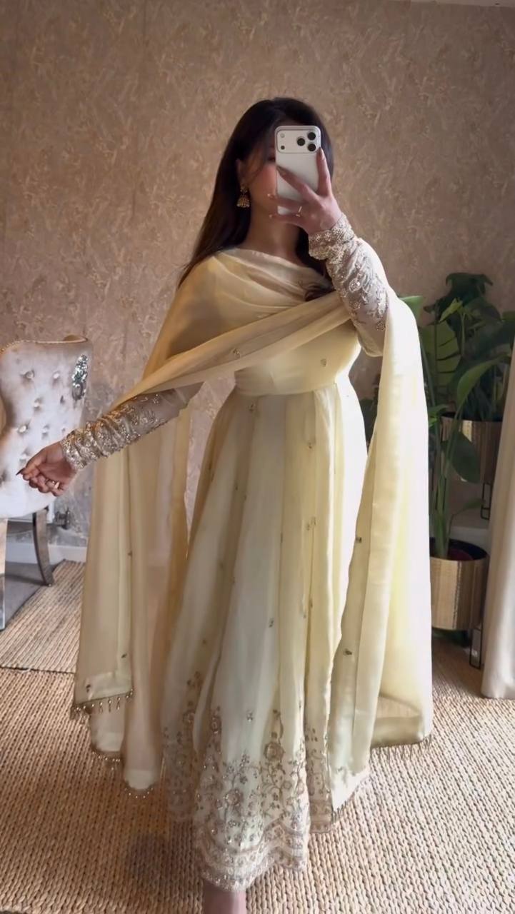 Ivory Cream Fendy Silk Thread and Sequence Work Anarkali Set