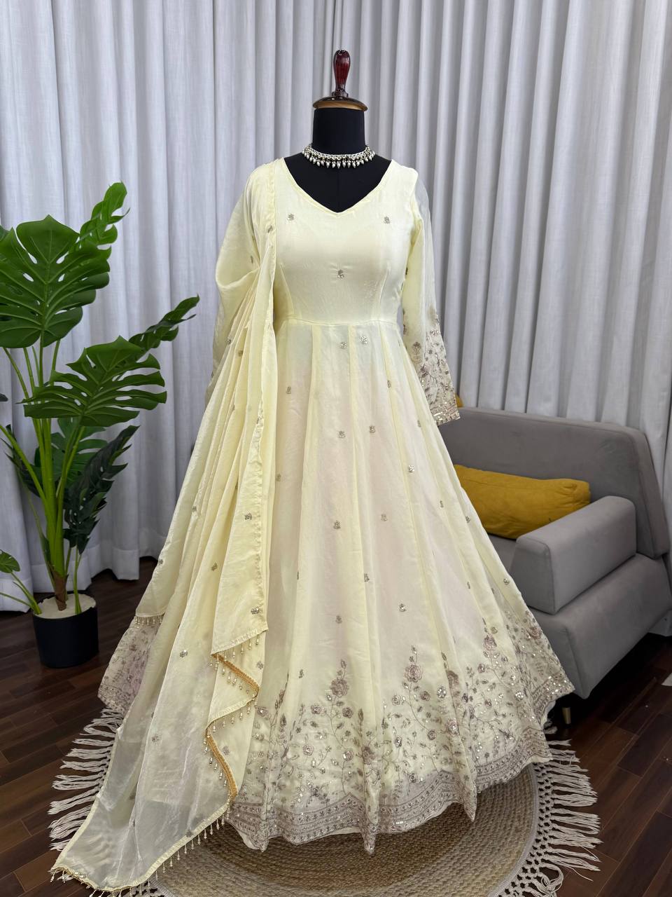 Ivory Cream Fendy Silk Thread and Sequence Work Anarkali Set