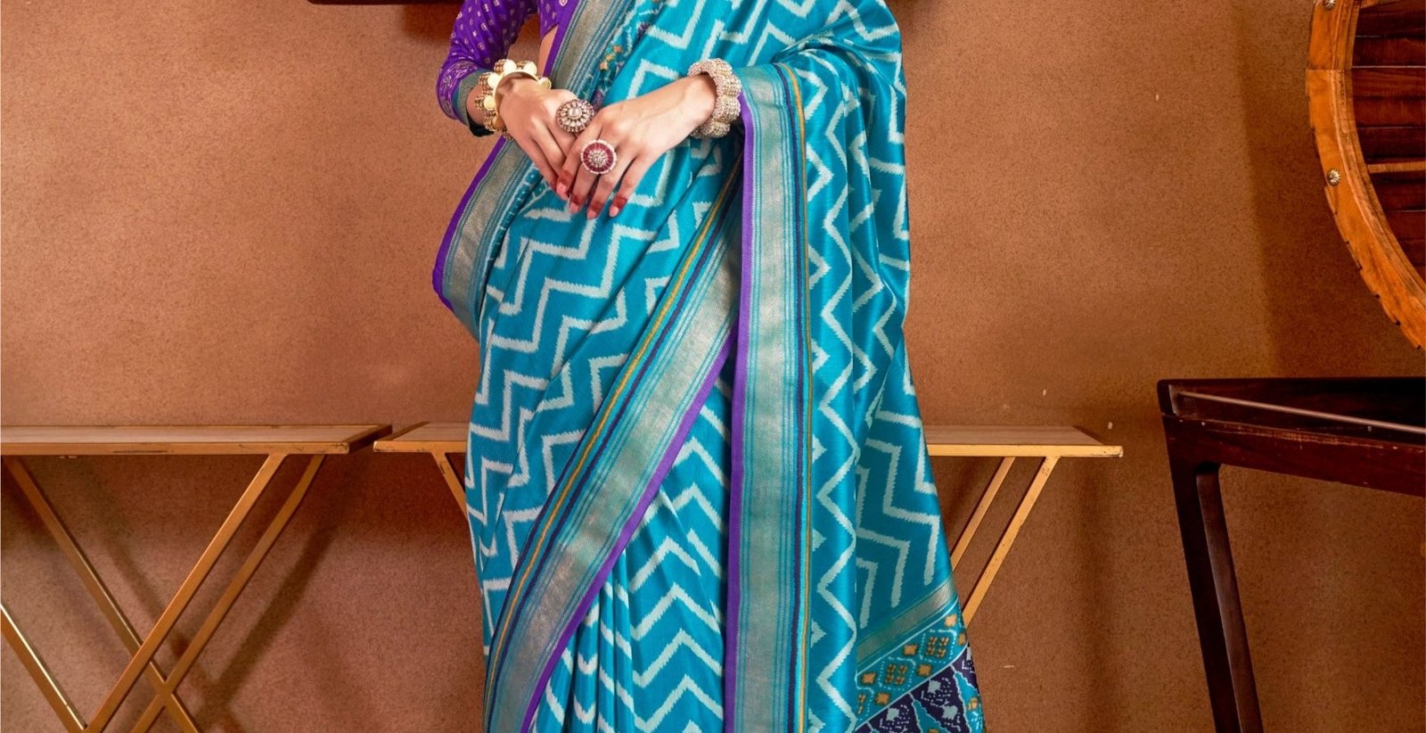 Gorgeous Festive Premium Patola Silk Saree with Contrast Blouse Piece