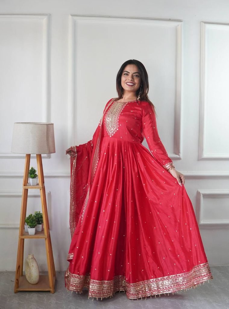 Launching New Designer Party Wear Look Heavy Dola Silk Gwon Pent & Dupatta Set