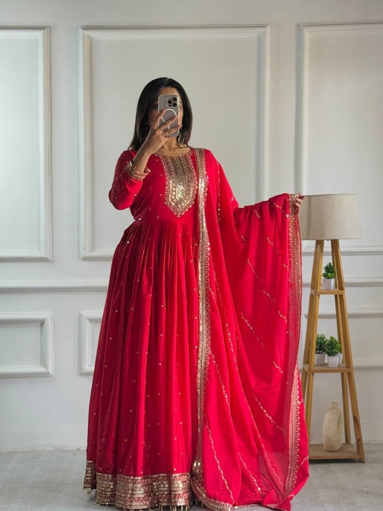 Launching New Designer Party Wear Look Heavy Dola Silk Gwon Pent & Dupatta Set