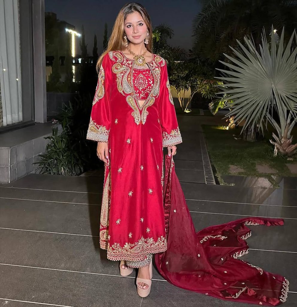 Rani chinon sequins embroidery work kurti-pant & blouse and dupatta set