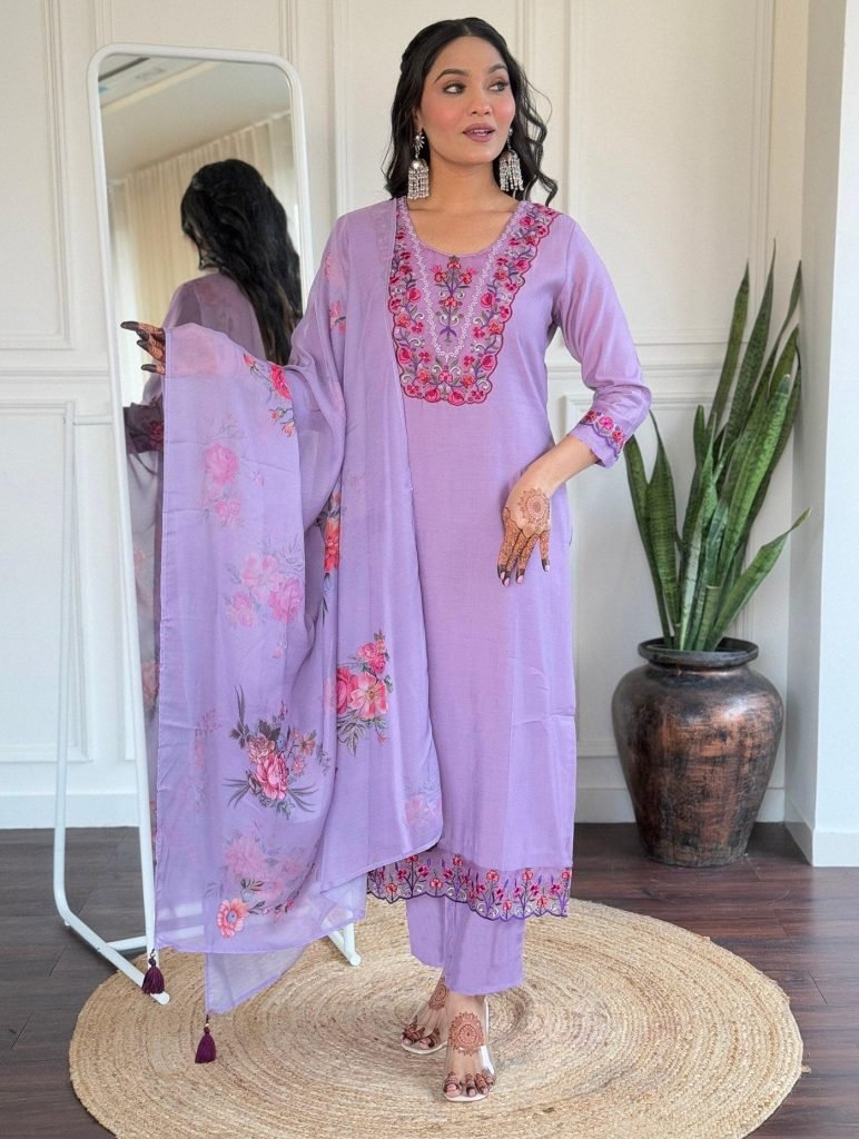 Lavender tesla embroidered women’s kurta pent dupatta set.