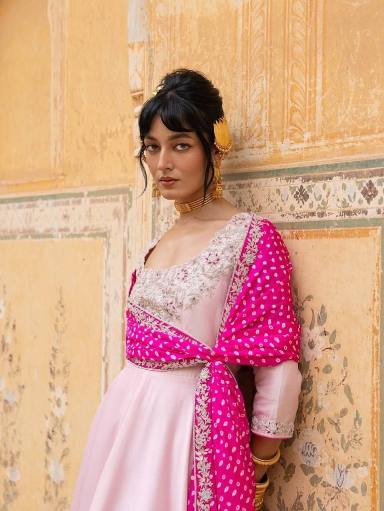 Pearl Pink Natural Crepe Silk Thread and Sequence Work Gown Set