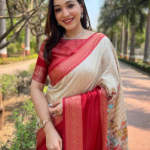 Cream Colour Double Border Chex Weaving Banarasi Soft Silk Saree