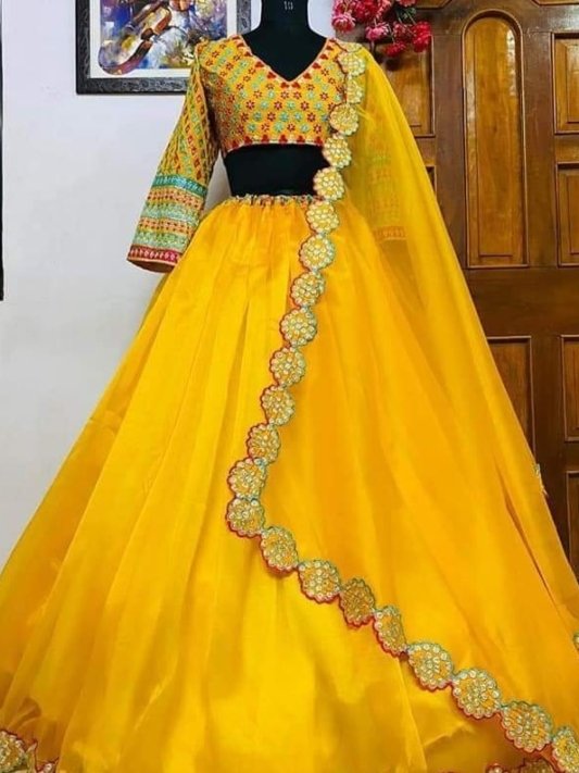 Haldi Rasam Wear Floral Chaniya Choli Standard Blouse – view 7