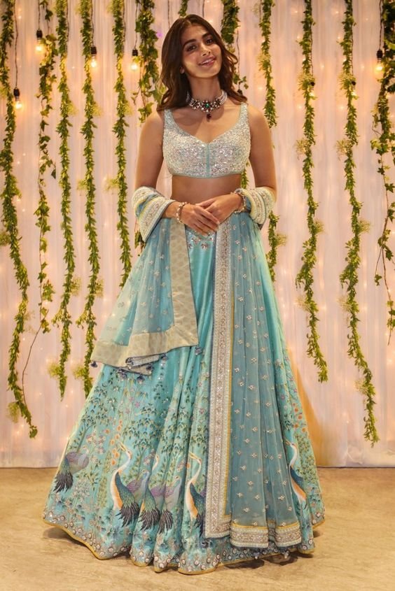 Party wear Lengha choli style by pooja hegde