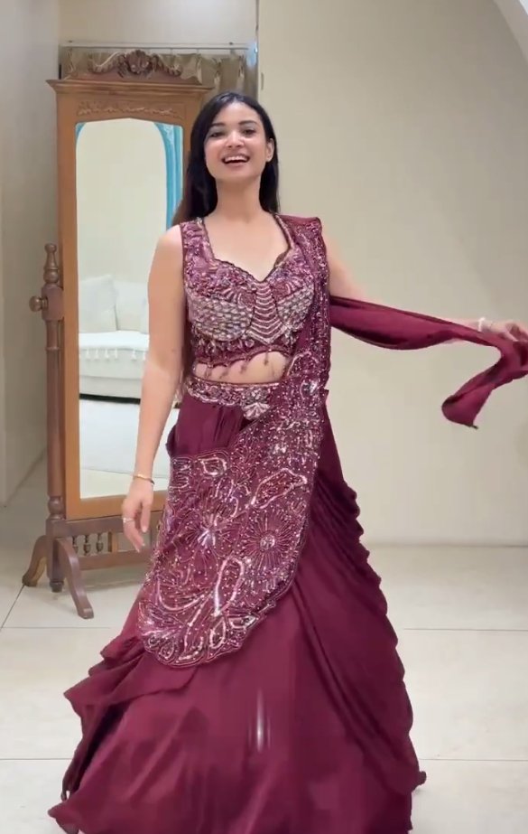 New Trending Lehenga Style Saree With Blouse  set  With Embroidery Work