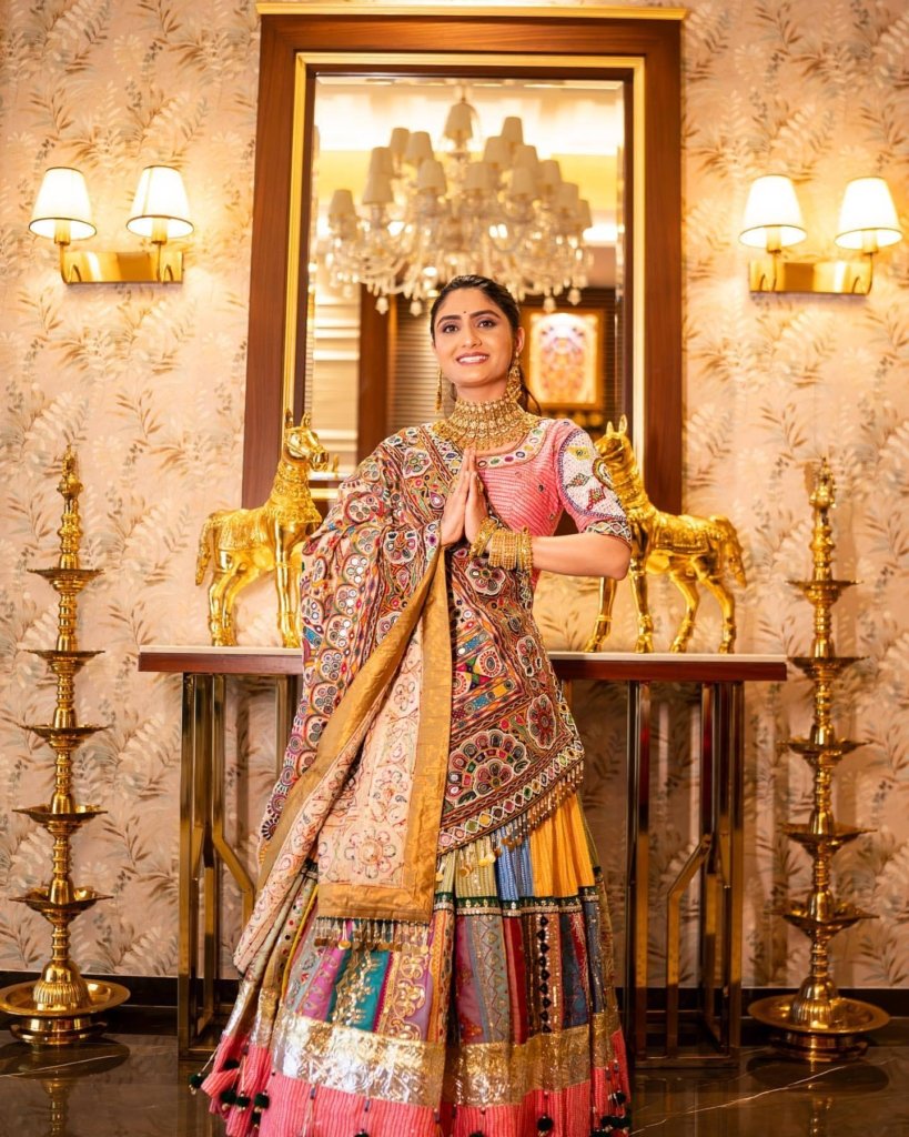 Navratri lengha choli Wearing by Geeta Rabari