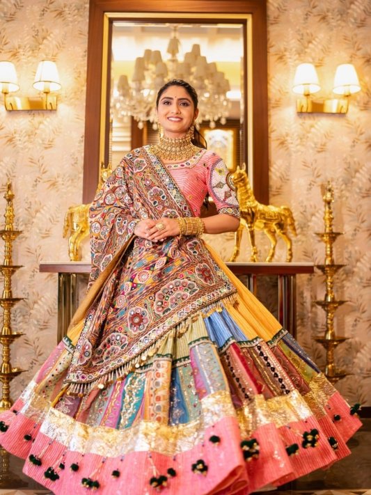 Navratri lengha choli Wearing by Geeta Rabari