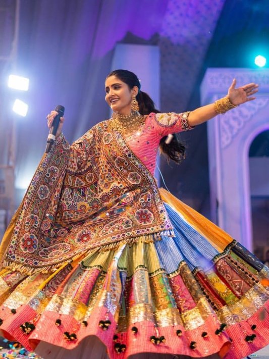 Navratri lengha choli Wearing by Geeta Rabari