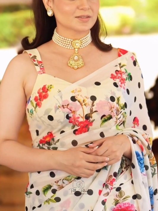 Kangana Ranaut beautiful in a saree – view 6