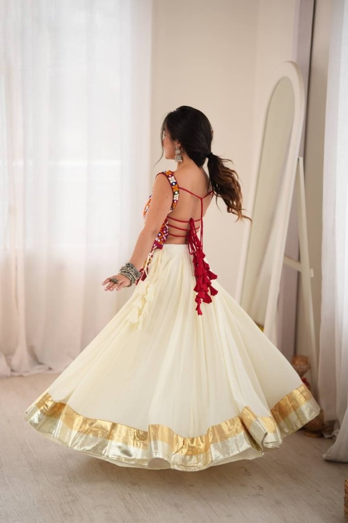 Navratri best Rajwadi Red colour chinya choli