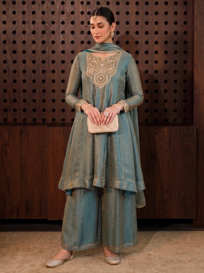 Kurta Palazzo And Dupatta Set Embroidered Silk Flared
