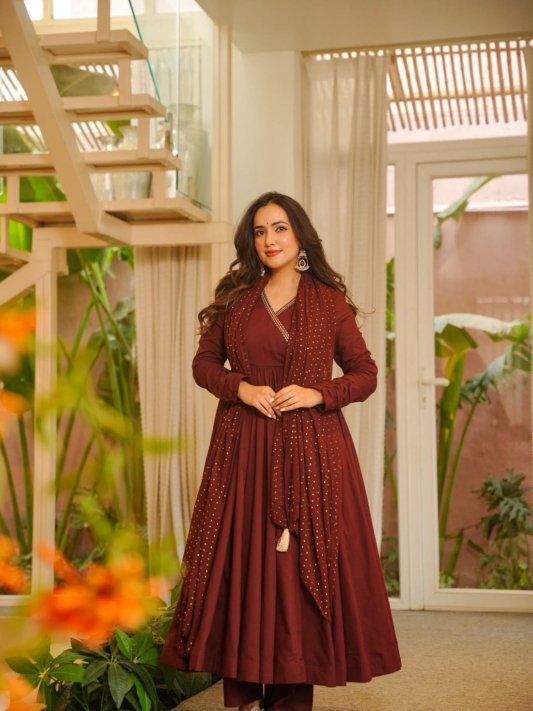 Women Silk Blend Kurta Palazzo Dupatta Set