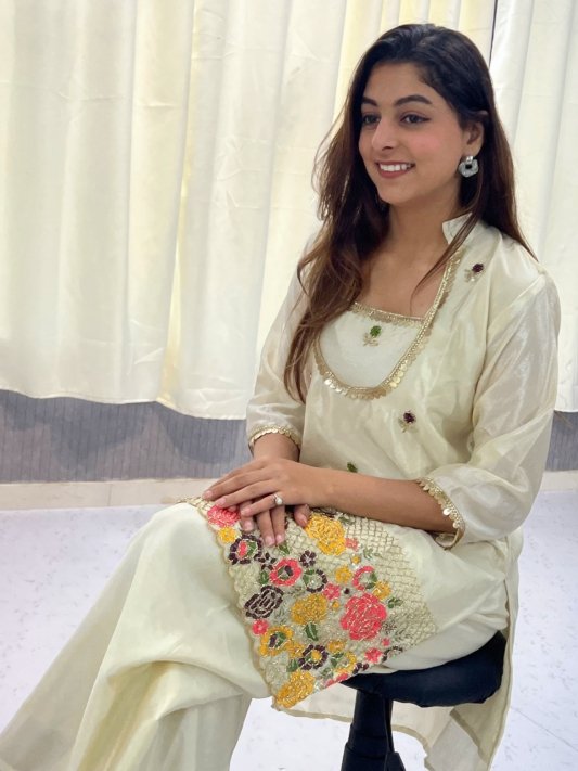 KURTI PALAZZO SET CREAM SILK