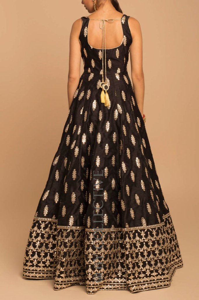 Royal Pretty Black Color Design Silk Gown