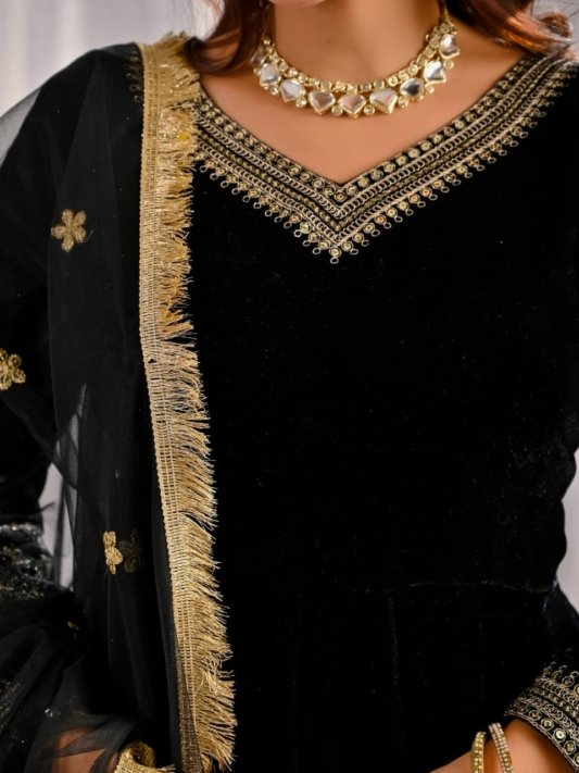 Black Gown with Sequence Big Border | Readymade Gown – view 9