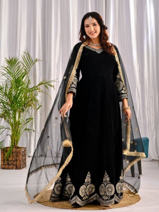 Black Gown with Sequence Big Border | Readymade Gown – view 6