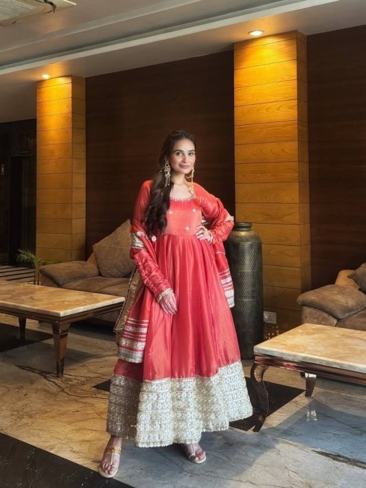 Stylish Wedding Anarkali Set