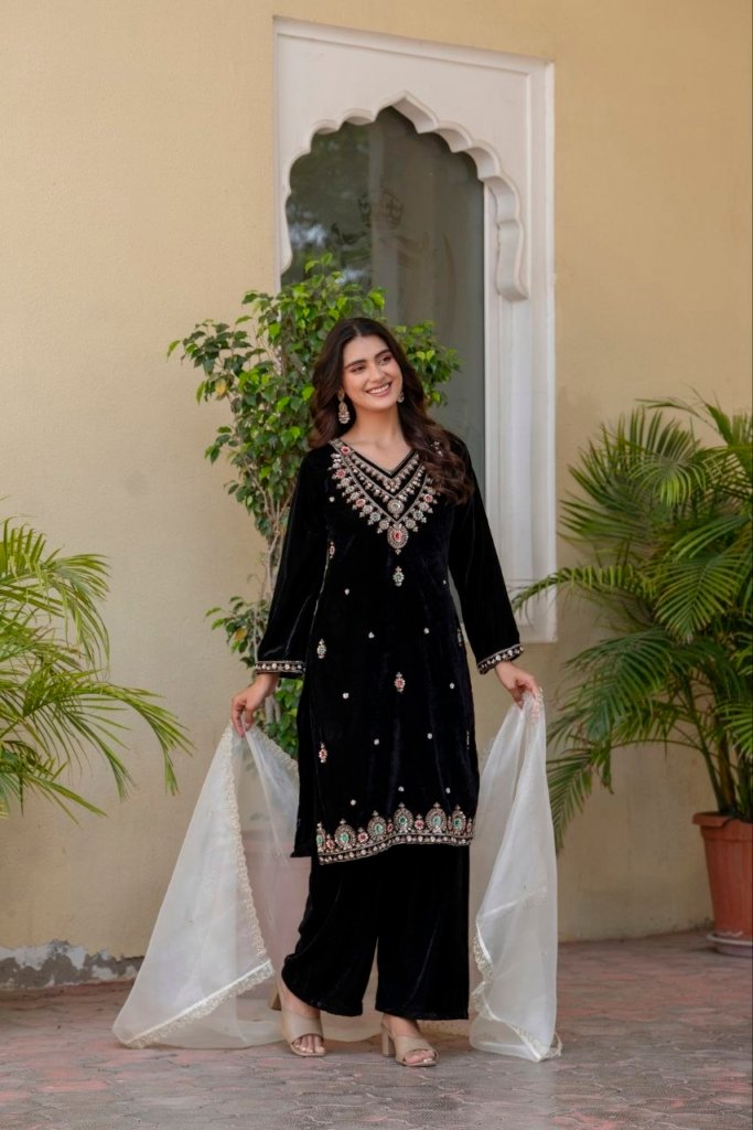 Divena Floral Embroidered Regular Zardozi Velvet Kurta with Trousers & Dupatta